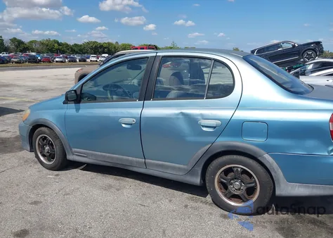 2001 Toyota Echo z USA, uszkodzony, nr VIN JTDBT123910195367